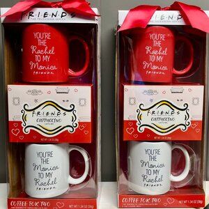 ☕ F.R.I.E.N.D.S “Rachel & Monica” Mug Set – 4 Mugs + Cappuccino Mix